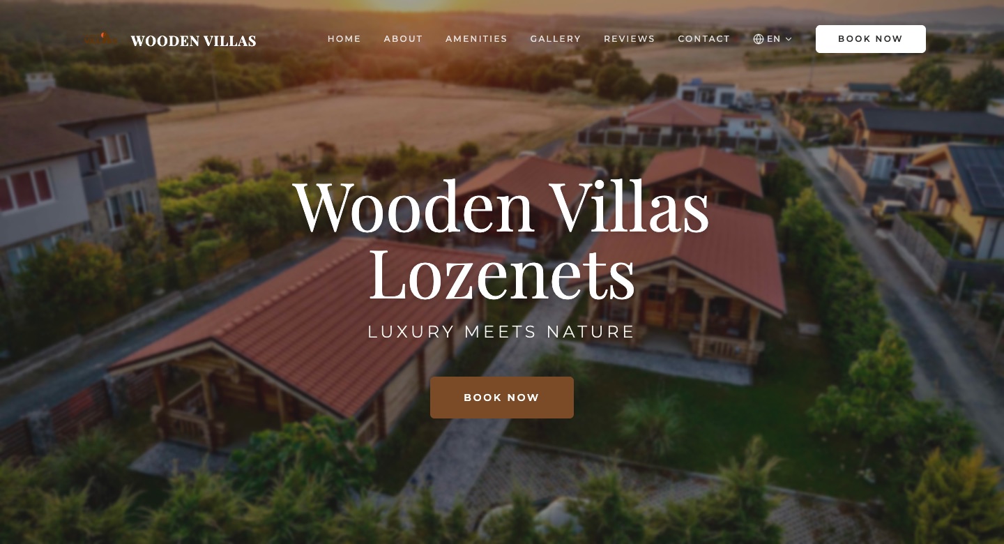 Wooden Villas Lozenets website homepage in English: luxury meets nature, an aerial photo of the wooden villas